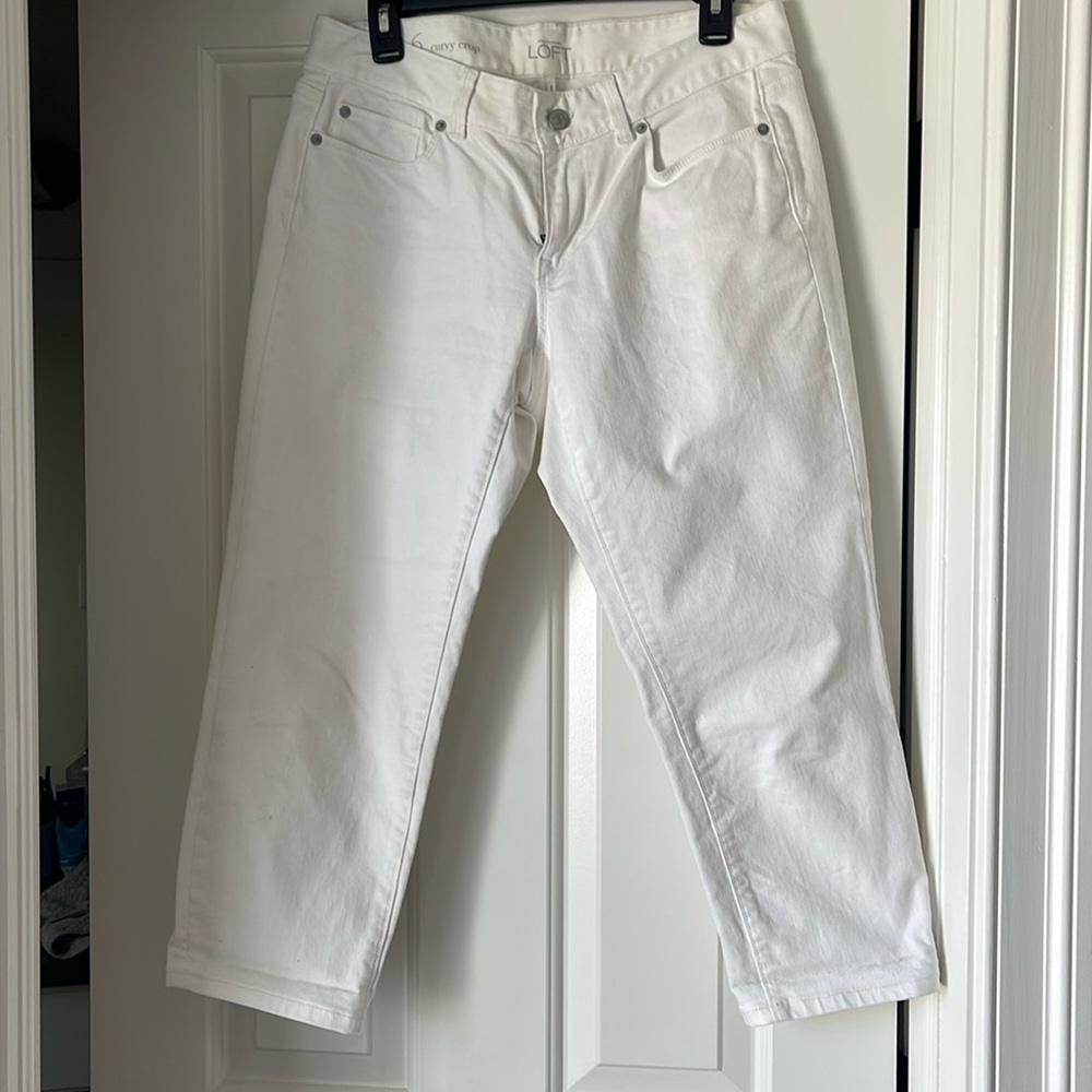 White curvy crop loft pants